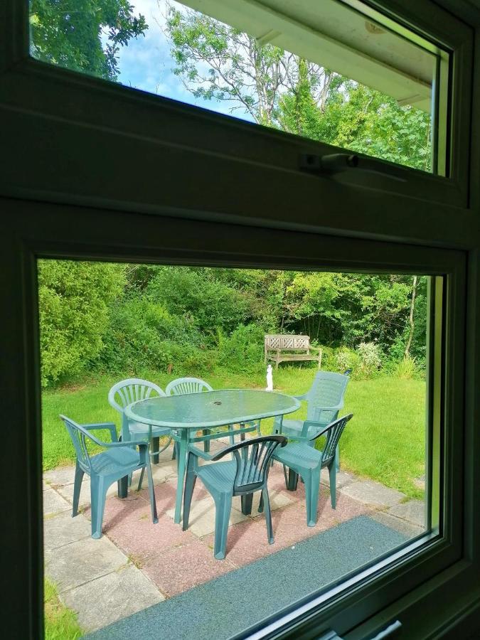 Woodpecker Lodges Llanstephan  Exterior foto